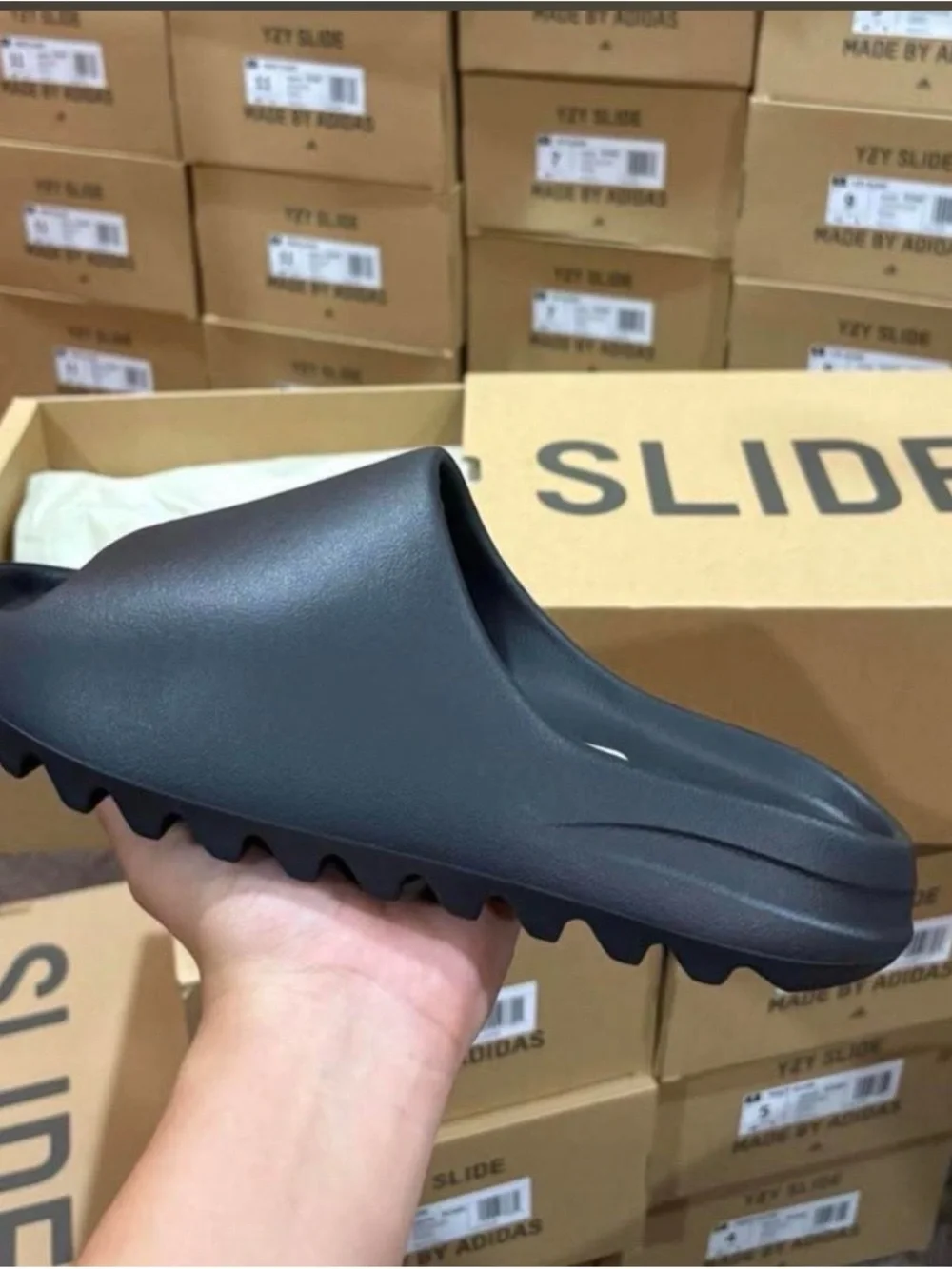 Men's Black easy slides